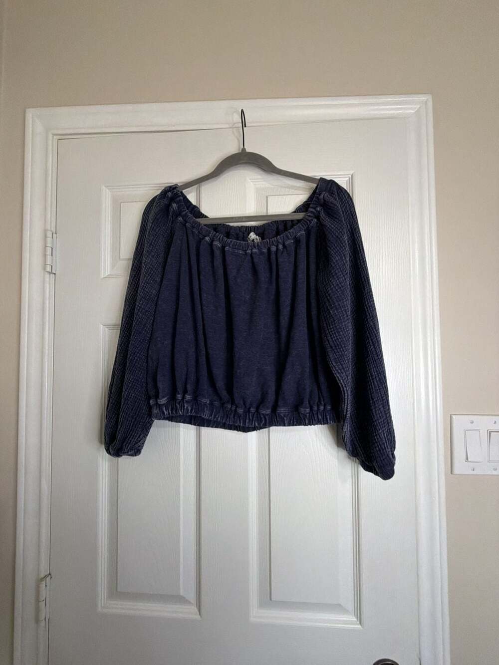 We The Free Women's Large Off-Shoulder Long Sleeve Gauze Top